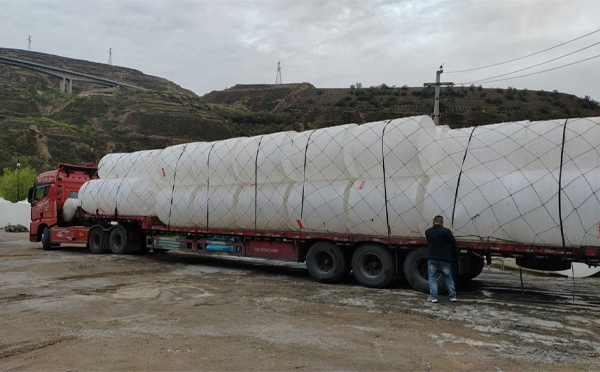 临泽PE吨桶交付中