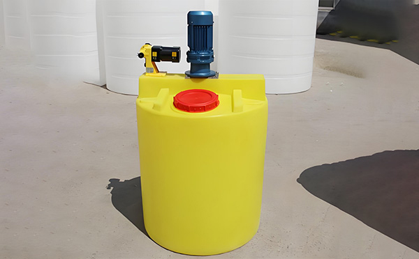 临泽加药桶定制选型要点与行业应用技术指南